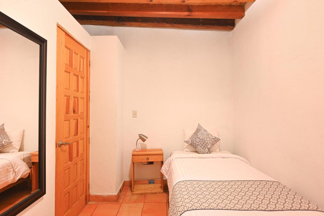 Hotel Meson Cuevano 3*